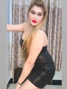 Aditi-travel-companion-mumbai-Photo 1 of 2