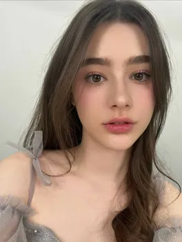 Alina-russian-mumbai-Photo 4 of 4