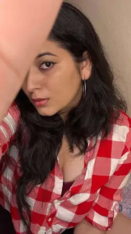 Harini-cheap-escorts-mumbai-Photo 2 of 2