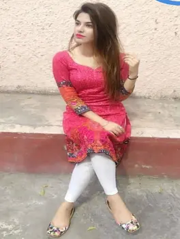 Ishita-private-girls-mumbai-Photo 2 of 3