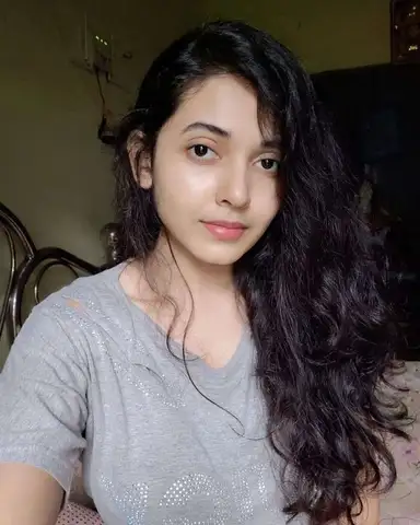 Meenal--Photo 4 of 4