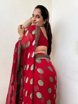 Payal-travel-companion-mumbai-Photo 3 of 5