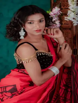 Suhani-erotic-massage-mumbai-Photo 2 of 2