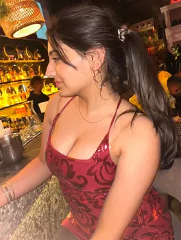 Vidhushi-GFE-escorts-mumbai-Photo 1 of 3